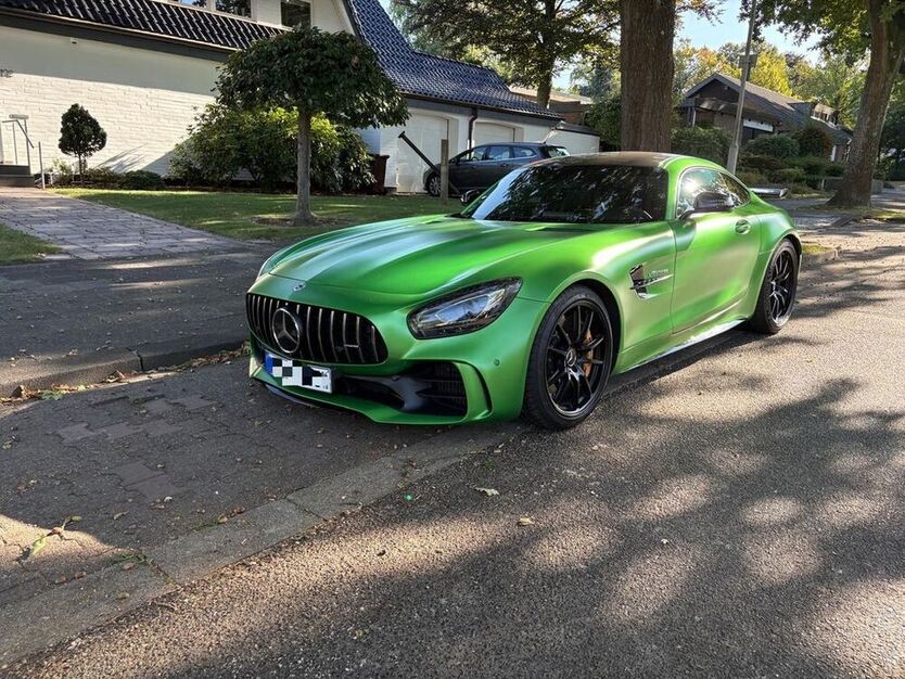 AMG GT R