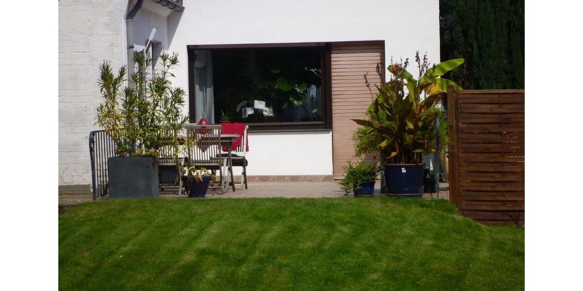 Reihenhaus Tönisvorst - 1 Zimmer, 100 m&sup2;, 1.100&euro; | Angebot:24996917