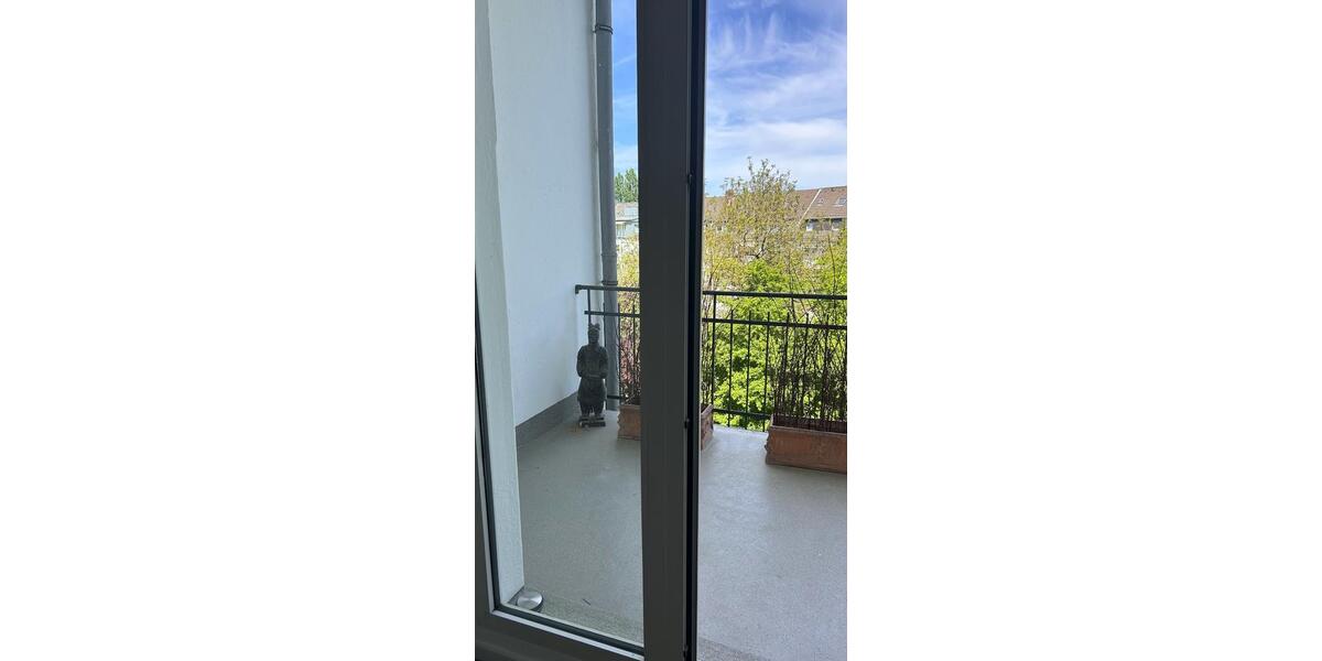 Etagenwohnung Düsseldorf Stadtbezirk 2 - 2 Zimmer, 60 m&sup2;, 1.000&euro; | Angebot:26326000