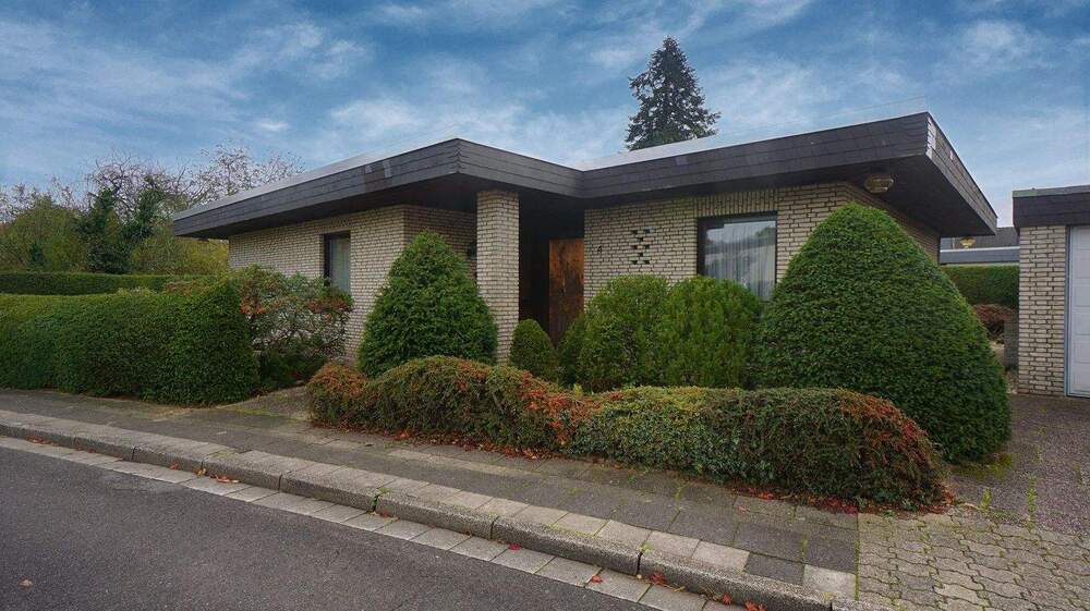 Bungalow Moers Kapellen-Mitte - 5 Zimmer, 121 m&sup2;, 495.000&euro; | Angebot:25191002