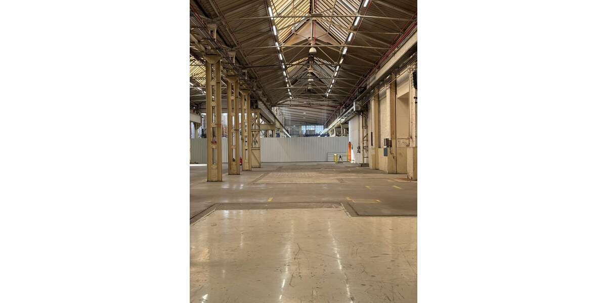 Halle in Gelsenkirchen 11.000 € 2170 m² zimmer