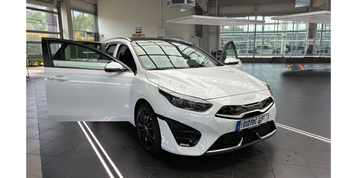Kia ceed Sportswagon 30.100 km 22.600 &euro; Mülheim 45468