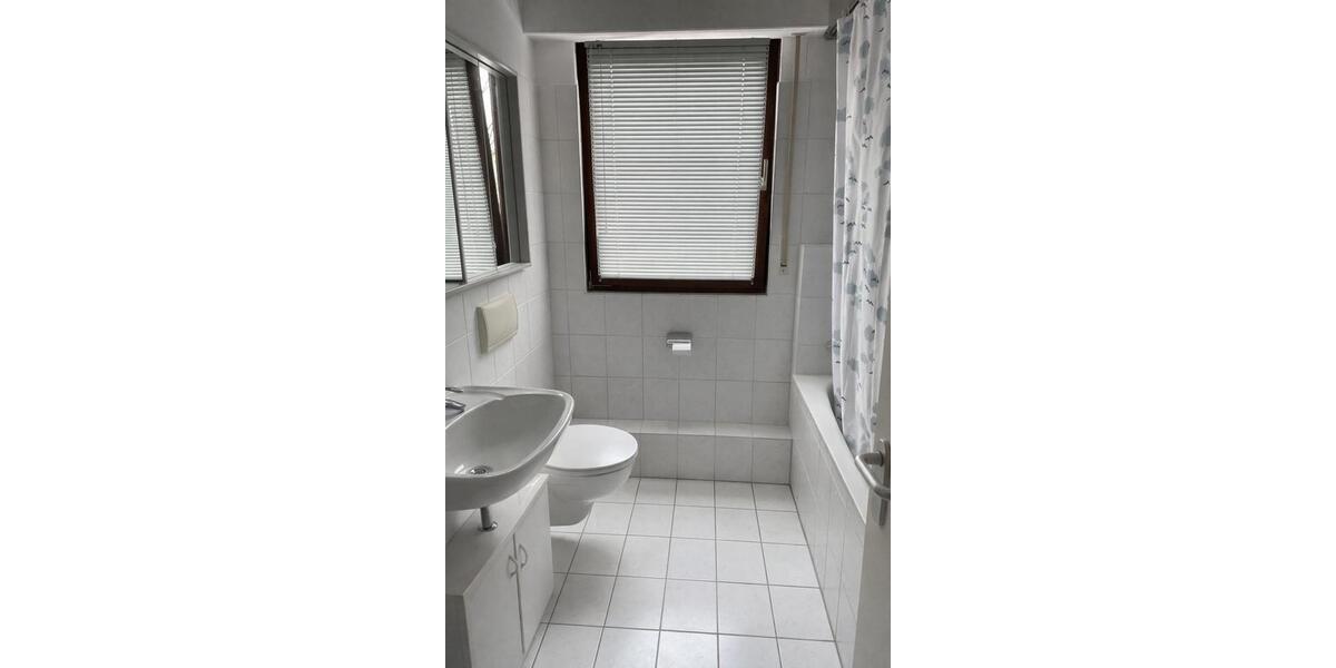 Etagenwohnung Ratingen - 2 Zimmer, 54 m&sup2;, 710&euro; | Angebot:25152083