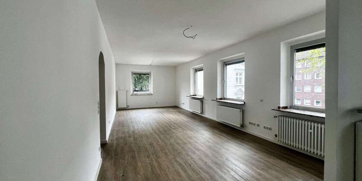 Etagenwohnung Oberhausen Alt-Oberhausen - 2 Zimmer, 88 m&sup2;, 500&euro; | Angebot:26901511