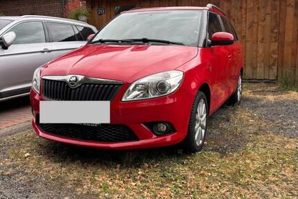 Skoda Fabia 65.741 km 9.500 &euro; Duisburg 47228