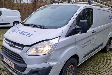 Ford Transit Custom 311.000 km 4.500 &euro; Neuss 41462