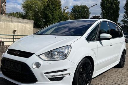 Ford S-Max 119.031 km 11.490 &euro; Düsseldorf 40597