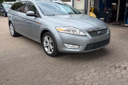 Ford Mondeo 163.000 km 4.480 &euro; Essen 45141