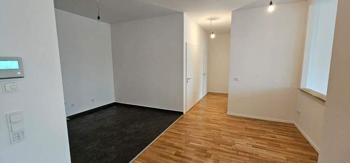 Sehr schöne sanierte 2 Zimmer Wohnung mit Balkon in Moers zu vermieten 2 zimmer