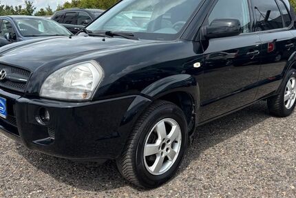 Hyundai TUCSON 229.000 km 4.599 &euro; Kamp-Lintfort 47475