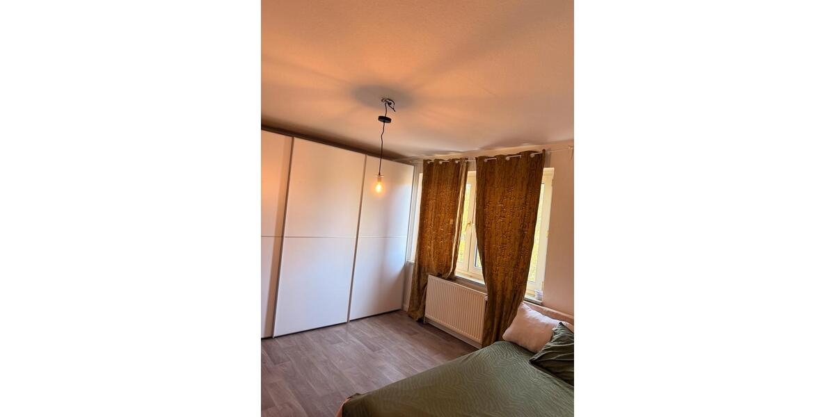 Etagenwohnung Essen Frillendorf - 2.5 Zimmer, 65 m&sup2;, 420&euro; | Angebot:26250717