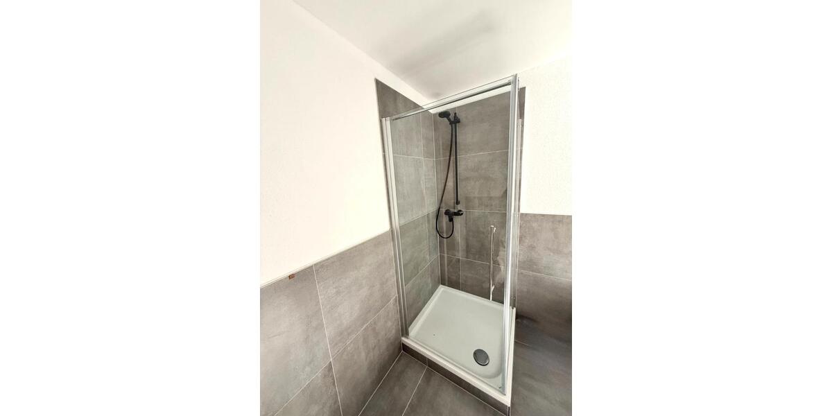 Etagenwohnung Krefeld - 1 Zimmer, 35 m&sup2;, 550&euro; | Angebot:26382801