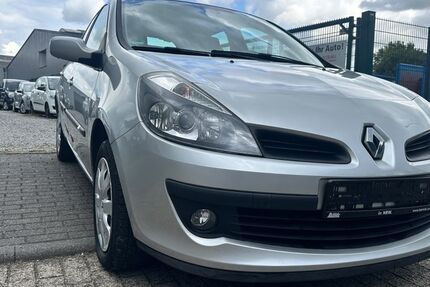 Renault Clio 180.000 km 2.450 € Geldern 47608