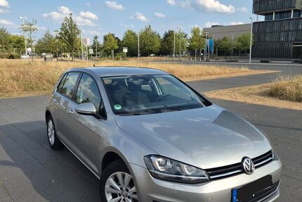 VW Golf 42.000 km 14.900 &euro; Essen 45127