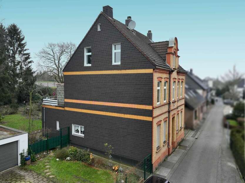 Haus zum Kaufen in Mülheim an der Ruhr 459.000 € 243.45 m²