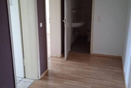 Gut geschnitte 2-Zimmerwohnung mit optimaler Raumaufteilung (kann möbliert übernommen werden) 2 zimmer