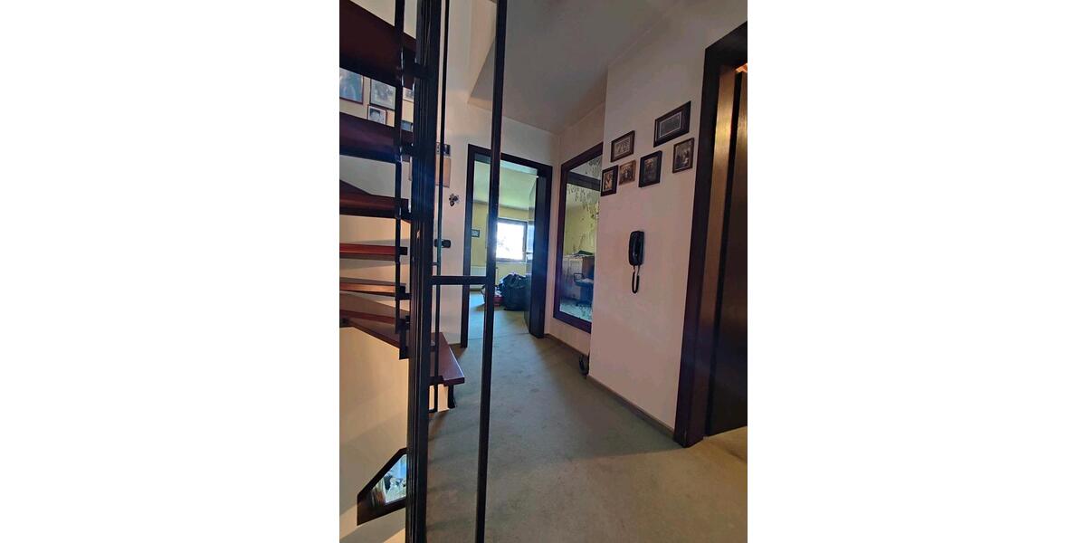 Reihenhaus Essen Stadtbezirk V - 4.5 Zimmer, 140 m&sup2;, 360.000&euro; | Angebot:26994683