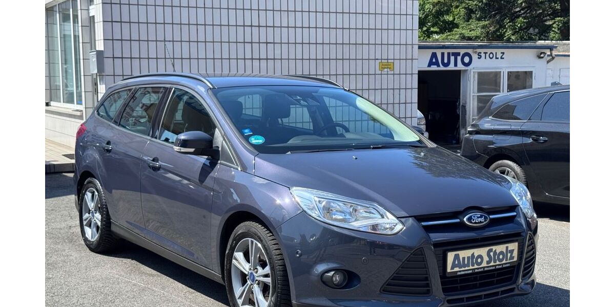 Ford Focus 98.900 km 7.350 &euro; Oberhausen 46045