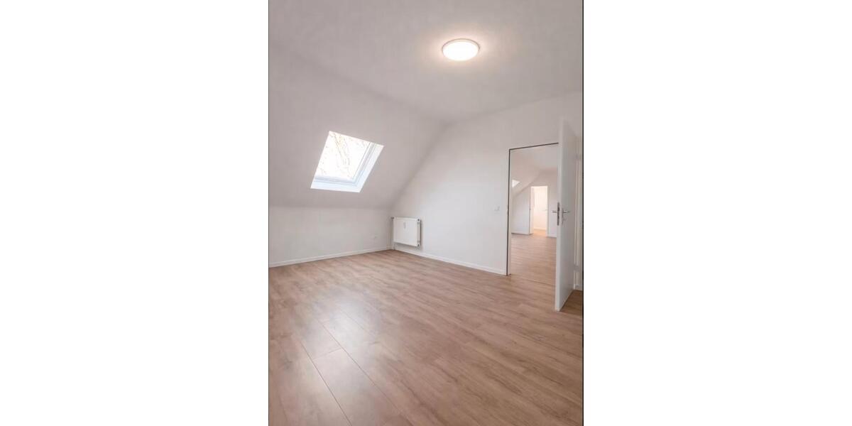 Dachgeschoßwohnung Krefeld Gartenstadt - 2 Zimmer, 54 m&sup2;, 530&euro; | Angebot:26362641
