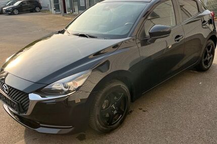 Mazda 2 99.000 km 11.450 &euro; Mülheim an der Ruhr 45481