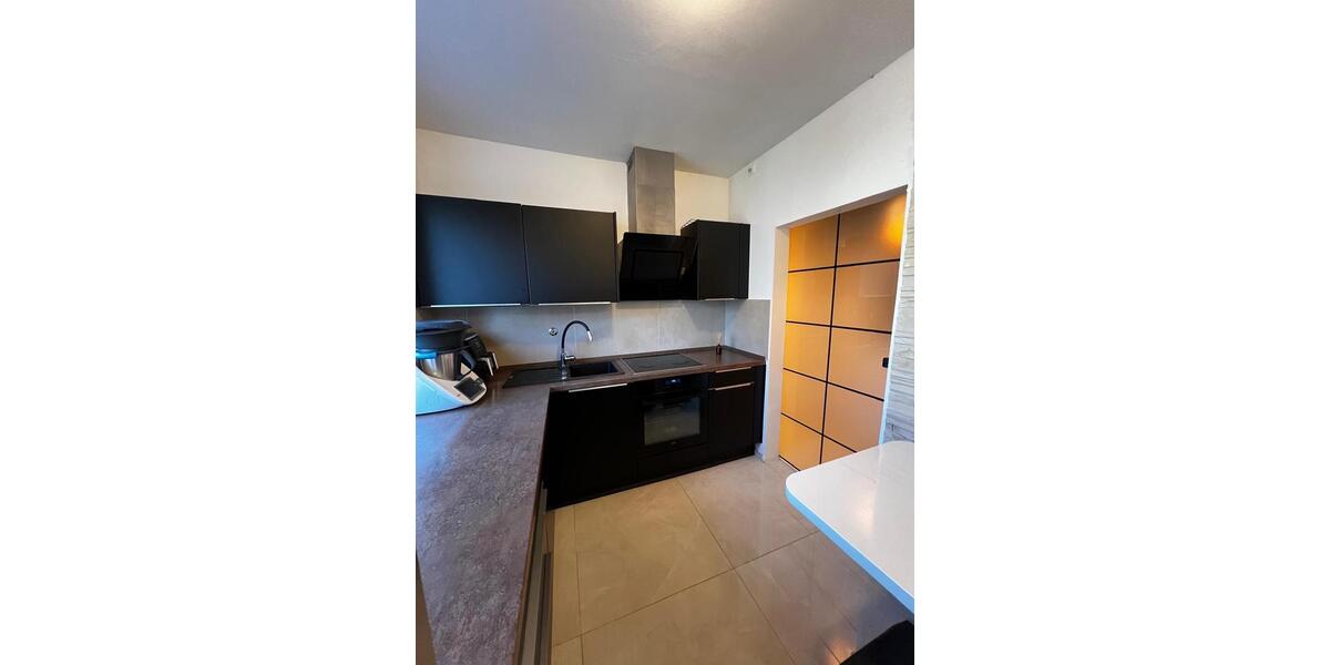 Etagenwohnung Krefeld Fischeln - 2 Zimmer, 65 m&sup2;, 195.000&euro; | Angebot:24744210