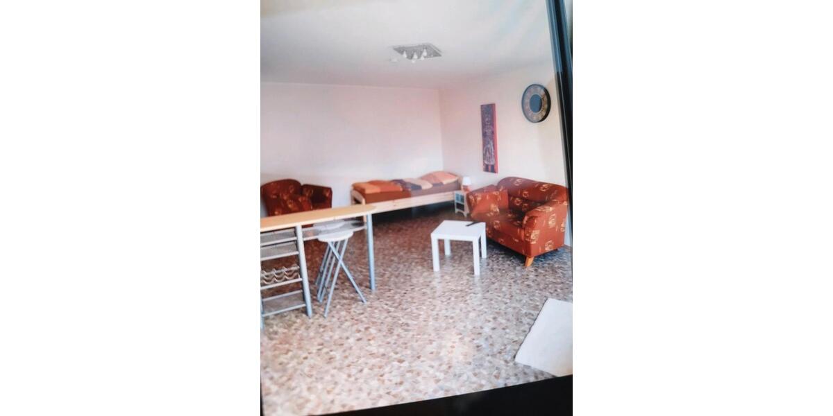 Etagenwohnung Gelsenkirchen Ückendorf - 1 Zimmer, 42 m&sup2;, 424&euro; | Angebot:25402150