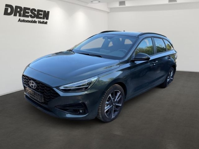Hyundai i30 11.000 km 23.690 &euro; Neuss 41464