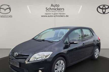 Toyota Auris 228.203 km 4.490 € Geldern 47608
