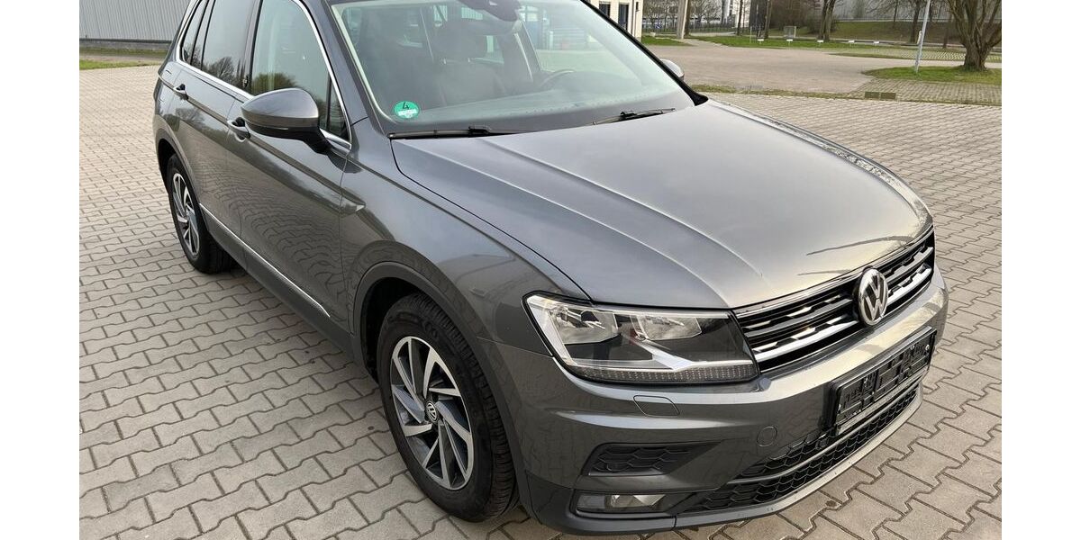 VW Tiguan 155.000 km 14.850 &euro; Gladbeck 45966