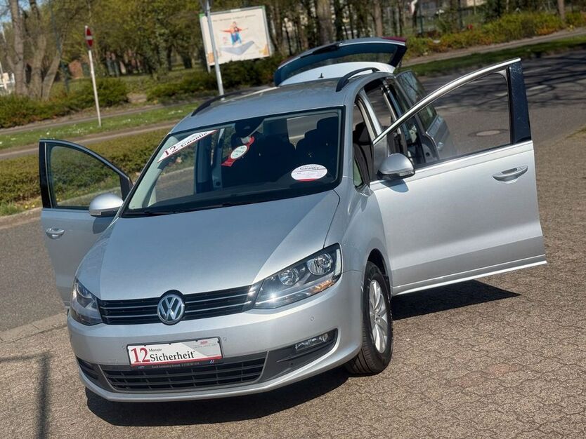 VW Sharan 180.000 km 17.400 € Krefeld 47805