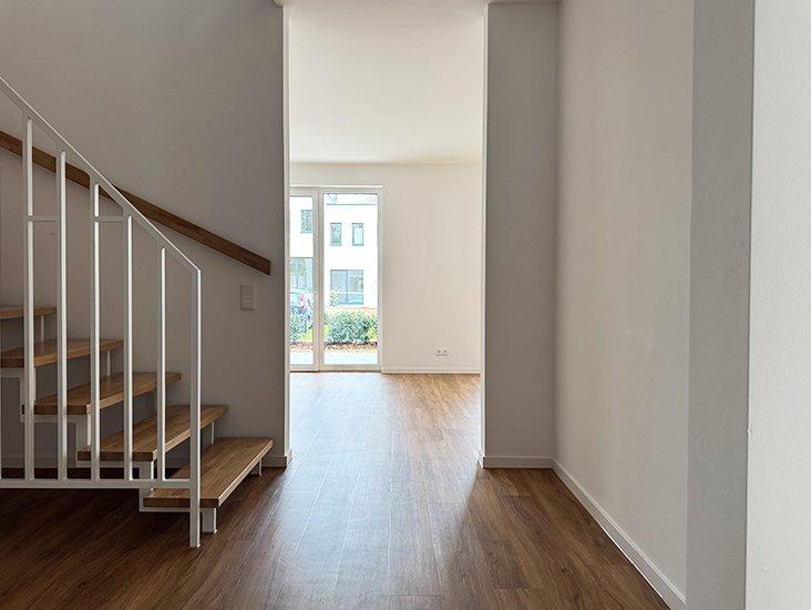 Reihenhaus Düsseldorf Flingern Süd - 4 Zimmer, 101 m&sup2;, 2.100&euro; | Angebot:26195897