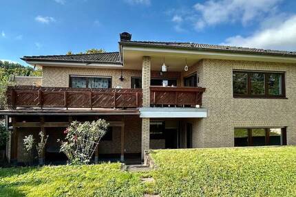 Sanierter Bungalow mit Einliegerwohnung in beliebter Wohnlage 5 zimmer