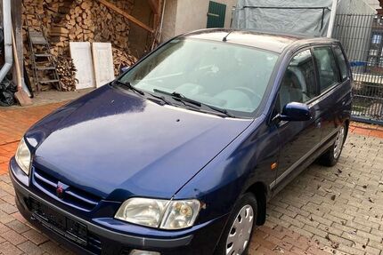 Mitsubishi Space Star 144.353 km 650 &euro; Gelsenkirchen 45889