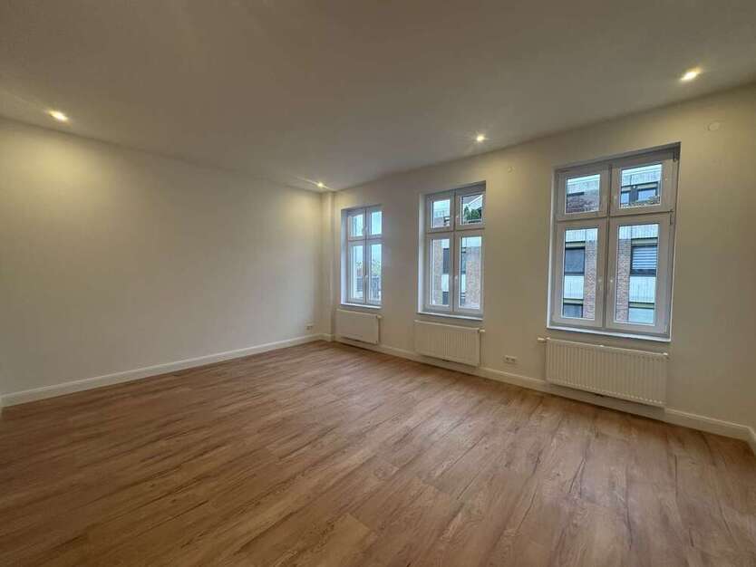 Wohnung zum Mieten in Mönchengladbach 918 € 68 m²