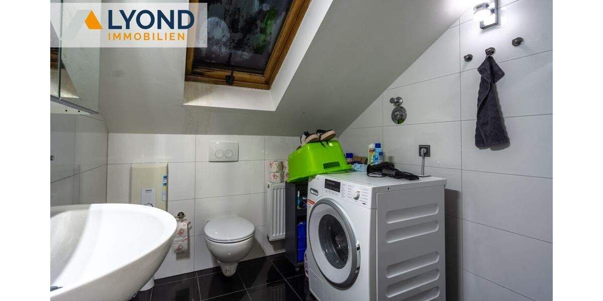 Etagenwohnung Moers Repelen - 4 Zimmer, 90 m&sup2;, 145.000&euro; | Angebot:25067353