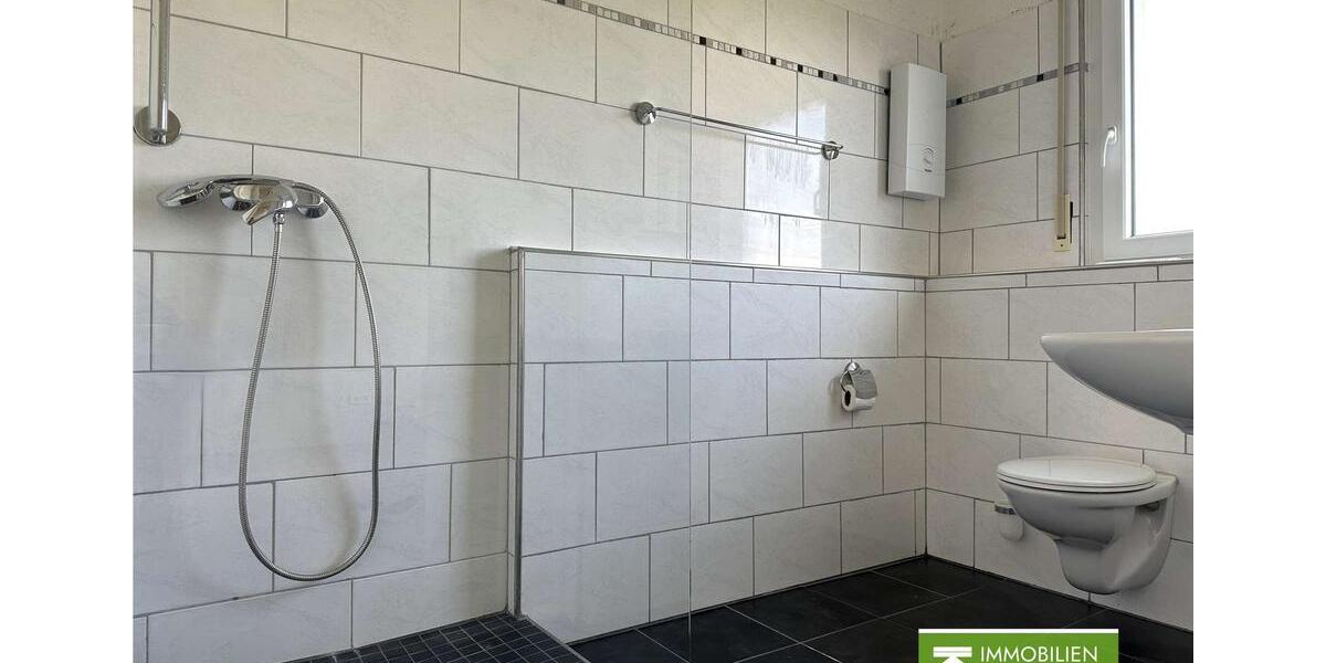 Erdgeschoßwohnung Velbert Langenberg - 2 Zimmer, 89 m&sup2;, 875&euro; | Angebot:26177997