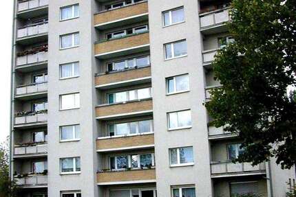 Wohnung Düsseldorf Heerdt - 3 Zimmer, 68 m&sup2;, 613&euro; | Angebot:26894491