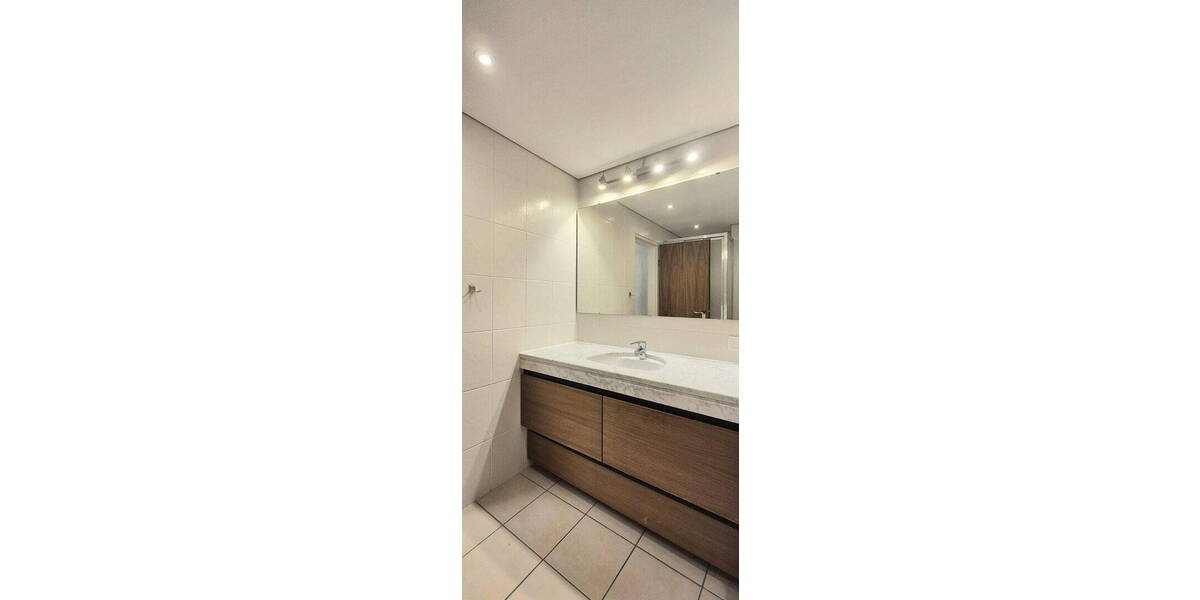 Etagenwohnung Essen Stadtwald - 2 Zimmer, 70 m&sup2;, 222.000&euro; | Angebot:26128173