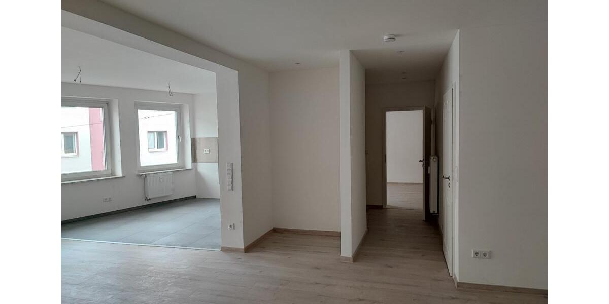 Etagenwohnung Krefeld Cracau - 3 Zimmer, 126 m&sup2;, 1.008&euro; | Angebot:25381668