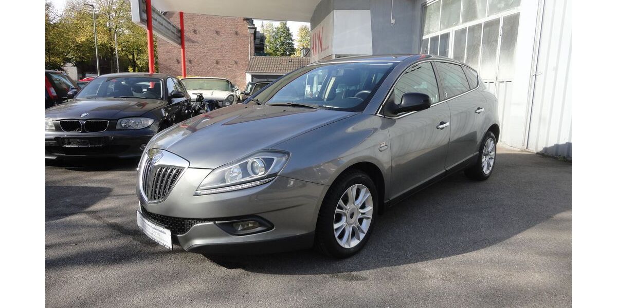 Lancia Delta 167.000 km 4.990 &euro; Neuss 41462