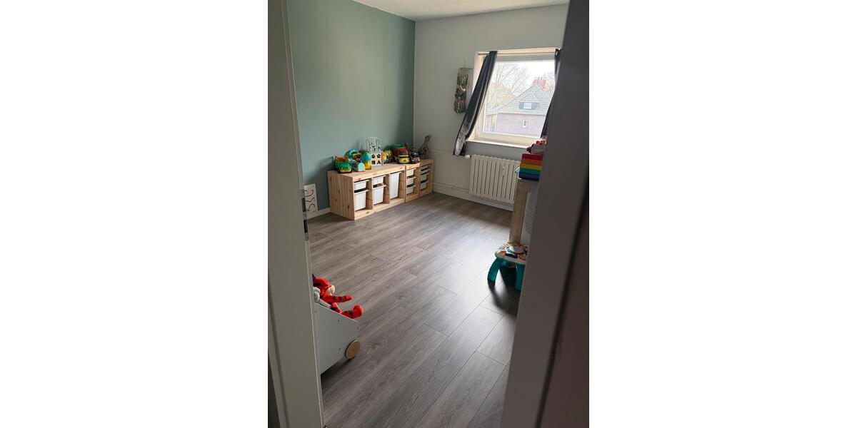 Etagenwohnung Duisburg Beeck - 3.5 Zimmer, 72 m&sup2;, 766&euro; | Angebot:25433293