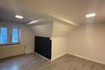 Dachgeschoßwohnung Duisburg Hamborn - 2.5 Zimmer, 60 m&sup2;, 600&euro; | Angebot:26448002