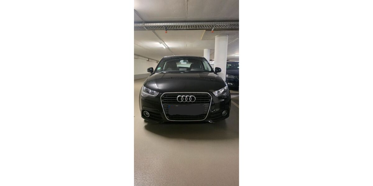 Audi A1 98.000 km 6.500 &euro; Düsseldorf 40470