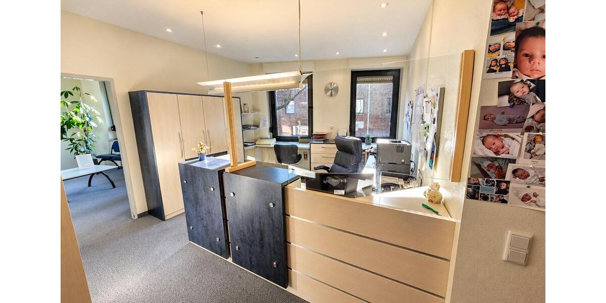 Etagenwohnung Krefeld Dießem - 7 Zimmer, 107 m&sup2;, 950&euro; | Angebot:26253482