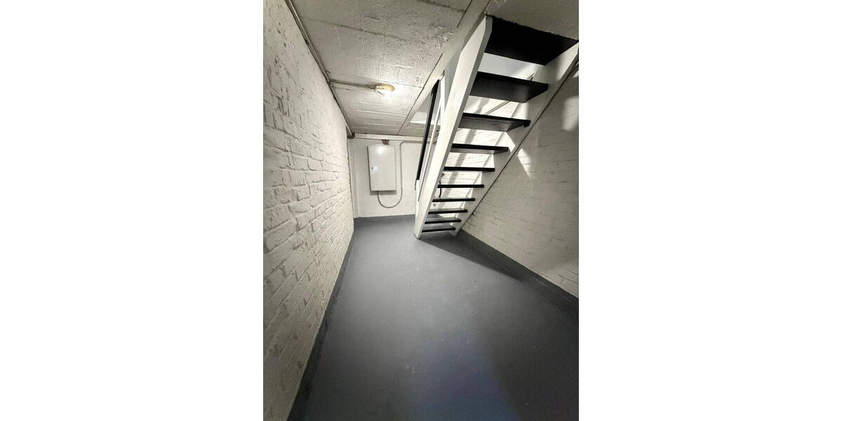 Reihenmittelhaus Düsseldorf Rath - 4 Zimmer, 85 m&sup2;, 469.000&euro; | Angebot:26330463