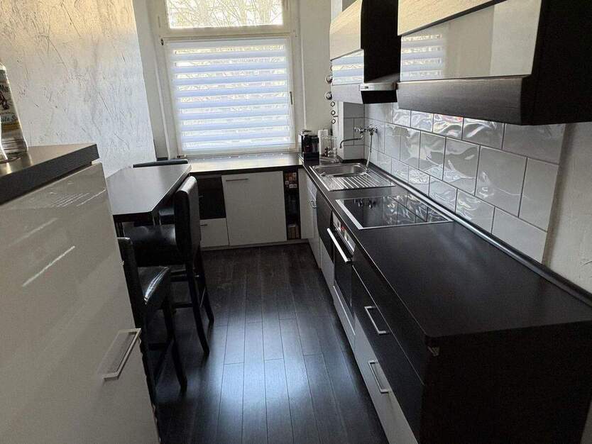 Top angebunden & einzugsbereit - moderne Wohnung mit Einbauküche in Düsseldorf-Bilk 2 zimmer