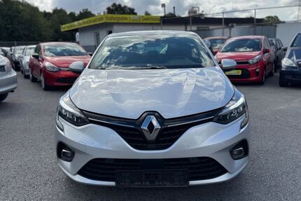 Renault Clio 300.000 km 6.599 € Bottrop 46238