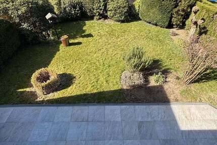 Haus zum Kaufen in Duisburg 775.000 € 190 m²