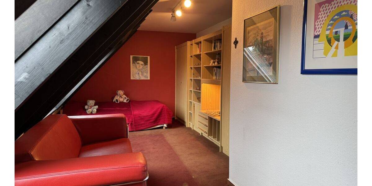 Etagenwohnung Essen Bredeney - 5 Zimmer, 179 m&sup2;, 580.000&euro; | Angebot:22549337