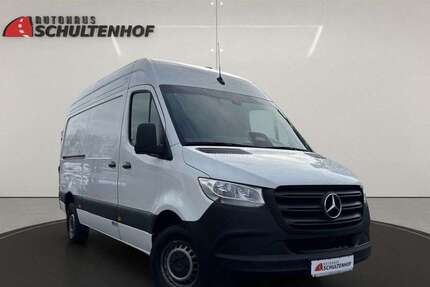Mercedes-Benz Sprinter 106.267 km 51.990 &euro; Mülheim an der Ruhr 45481